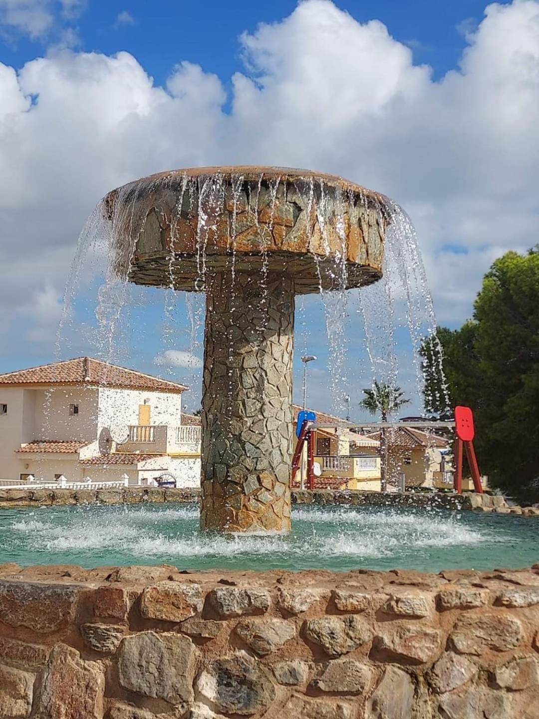Cozy Apartment In La Mata 5 Minutes From The Beach Bagian luar foto